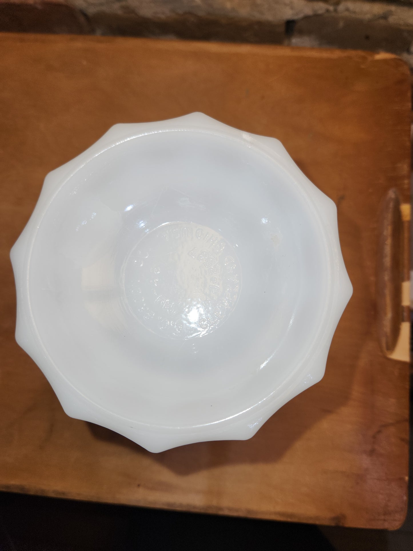 Vintage E.O. Brody Co. MJ-46 Milk Glass Fruit Compose Pestal Vase Candy Dish Trinket  Cleveland Ohio USA J-2537 mg8