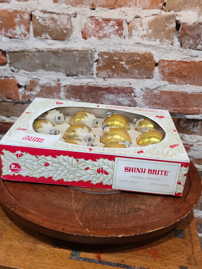 Vintage Shiny Brite ELEVEN 2 1/4" Glass Ornaments Gold Snow Capped With Mica ONE MISSING bo192