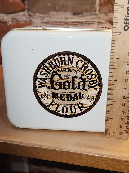 Vintage Washburn Crosby Company Gold Medal Flour Tin NO CONTENTS ti7