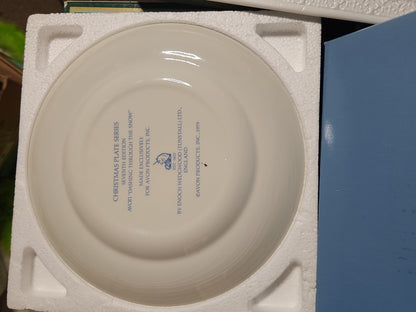 Vintage Avon Christmas 1979 Dashing Through the Snow Plate with Original Box. Enoch Wedgewood England