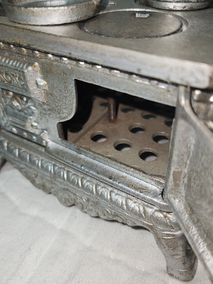 Antique Eagle Cast Iron Wood Burning Stove Salesmans Sample ci76