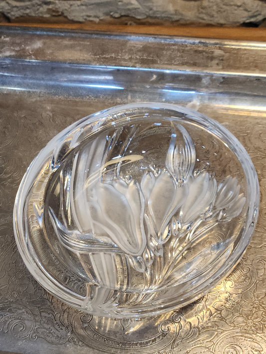 Vintage Mikasa Pressed Glass Parisian Iris Candy Dish Flowers Clear and Frosted gl08