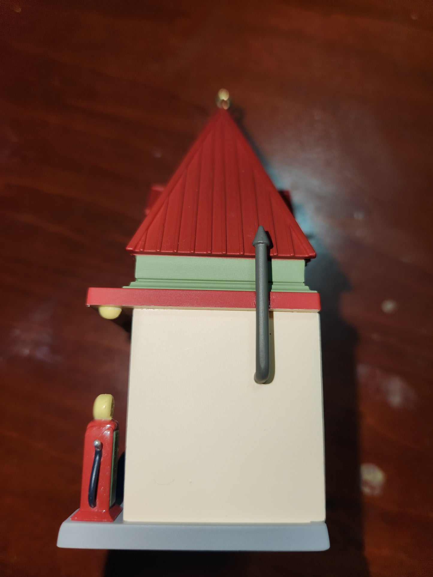 HH2001 2001 service station Ornament Hallmark Nostalgic Houses,