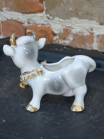 Vintage Cow creamer porcelain made in japan cow65