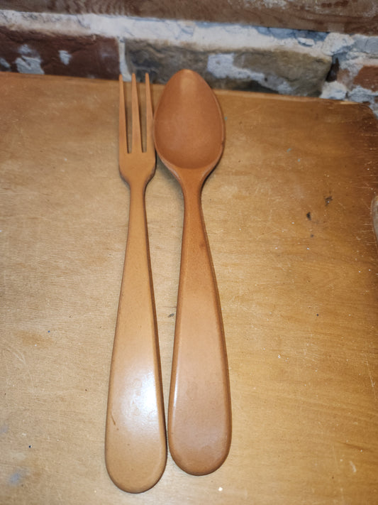 Vintage Fllingers Agatized Wood Salad Fork And Spoon Set Sheboygan Wisconsin kit56