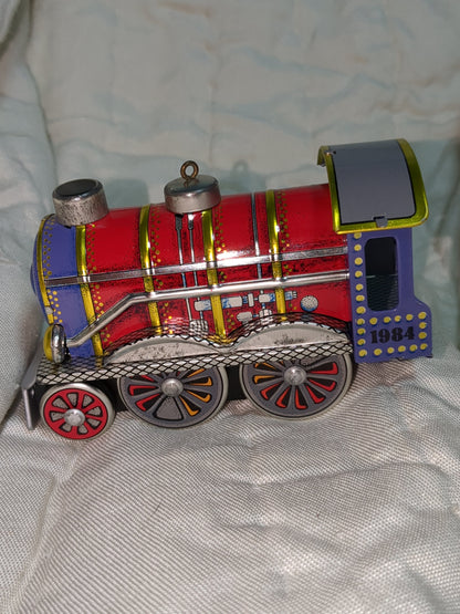 Vintage 1984 Hallmark tin locomotive series train #3 hh293
