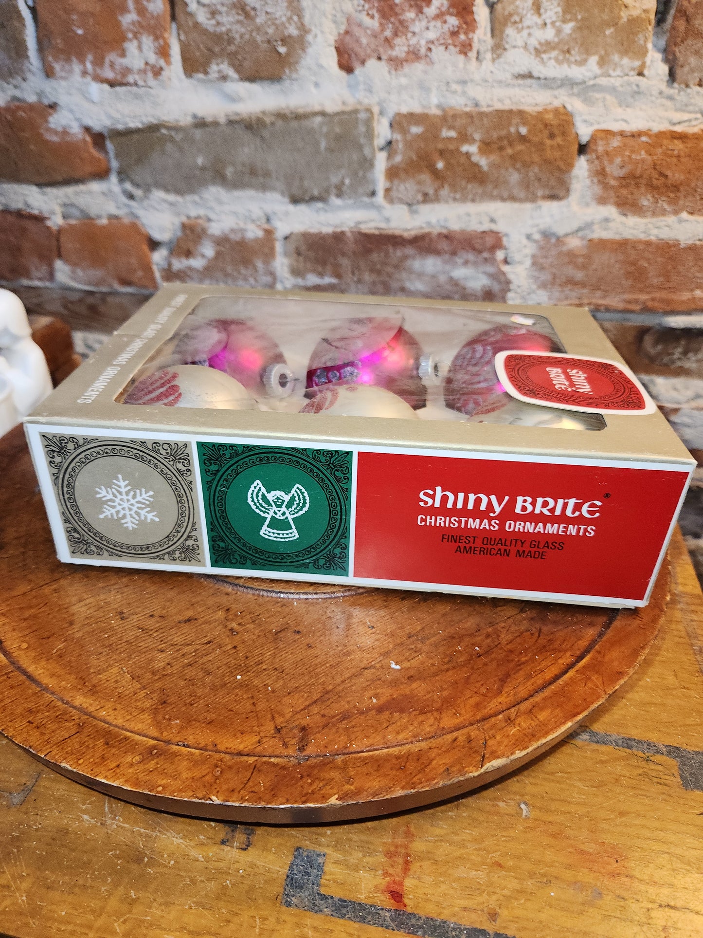 Vintage Shiny Brite Glass Ornaments with Mica Glitter In Box dated 1967 AS IS bo83