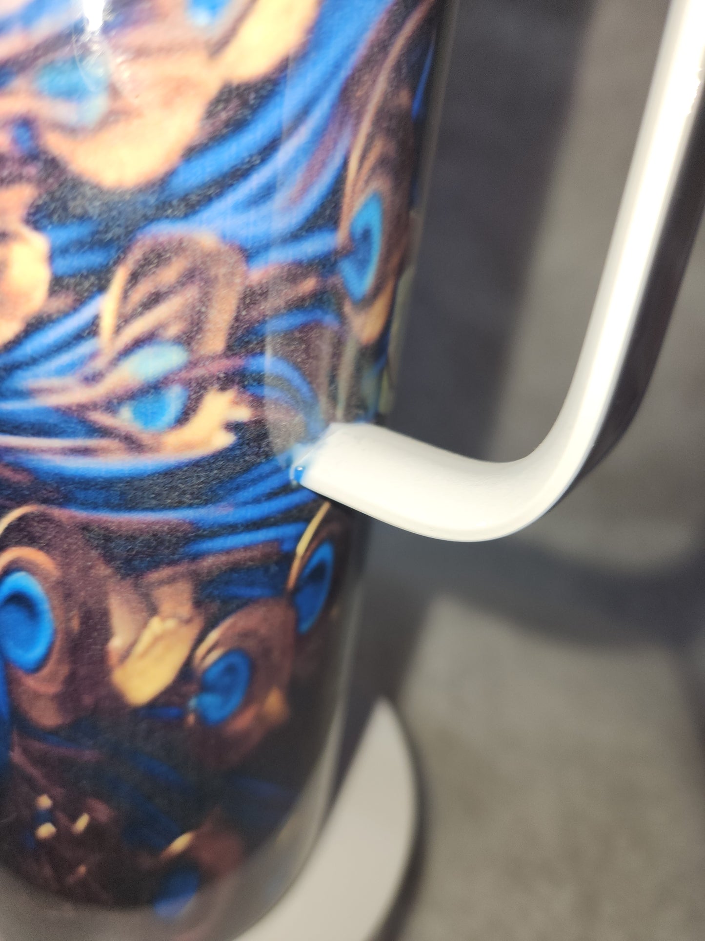 20 oz Stainless Steel Insulated tumbler with a handle Peacock thp1
