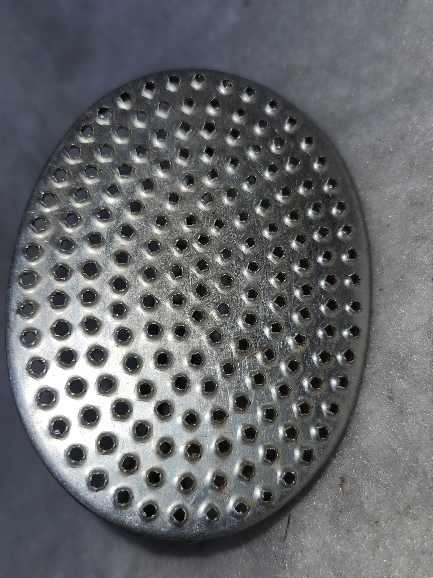 Vintage Antique Primitive Tin aluminum Palm Grater Hand Grater Ricer kit99