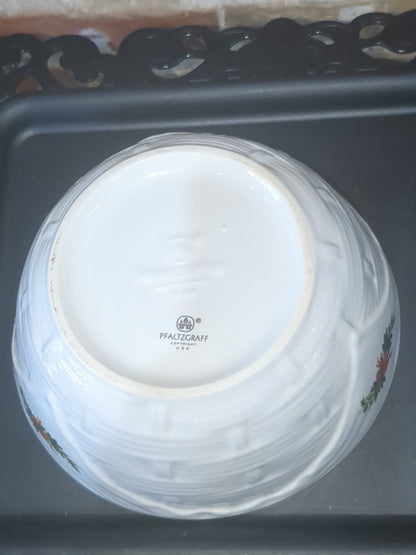 Pfaltzgraff Christmas Heritage basket serving bowl USA pfa13