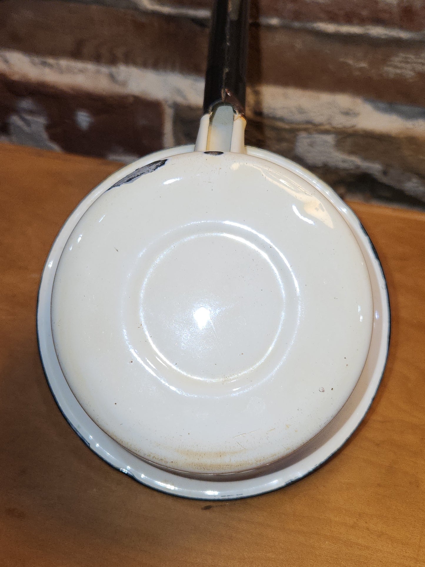 Vintage White Enamel Ladle Water Diooer with black handle and trim. En87