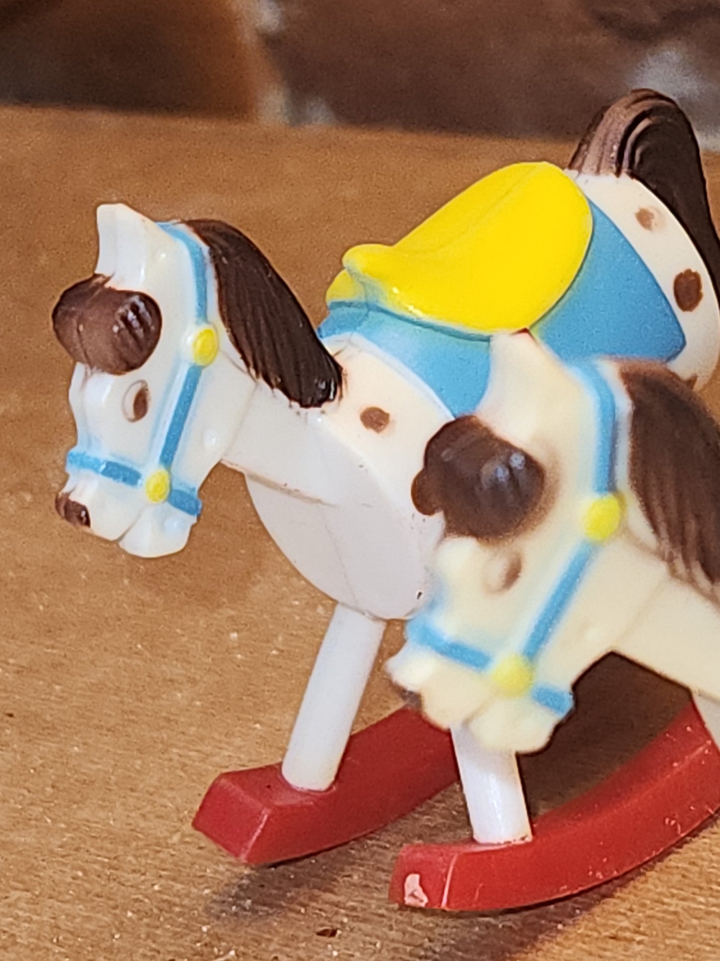 Vintage Wilton Cake Topper Toy Rocking Horse Plastic Miniature Dollhouse Figurine Set of 2 1978 Hong Kong AS IS rh6