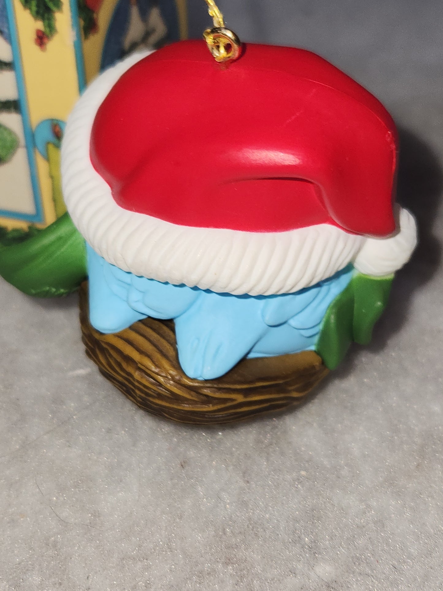 Avon Keepsake Ornaments  Nestled Together 1982 Has Box