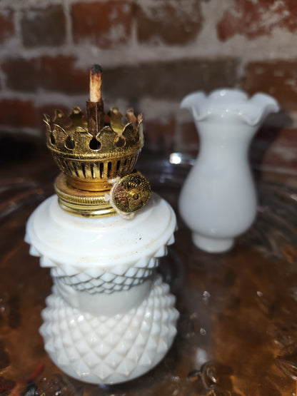 vintage miniature milk glass oil lamp lamp2