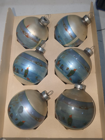 BO3 box of Noelle sledding glass ornaments