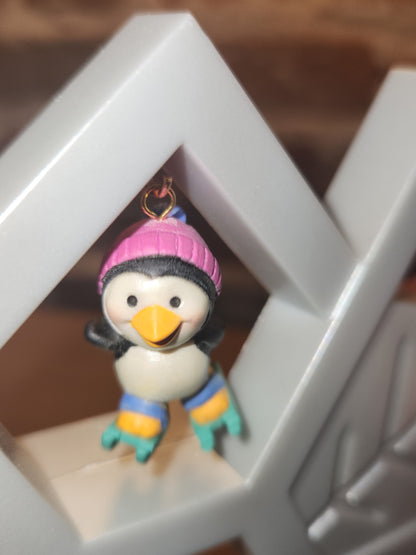 Vintage Avon Wee Winter Friends Display Stand Along With Set Of Four Wee Winter Friends Penguine, Seal, Polar Bear, Eskimo NO BOX ww67