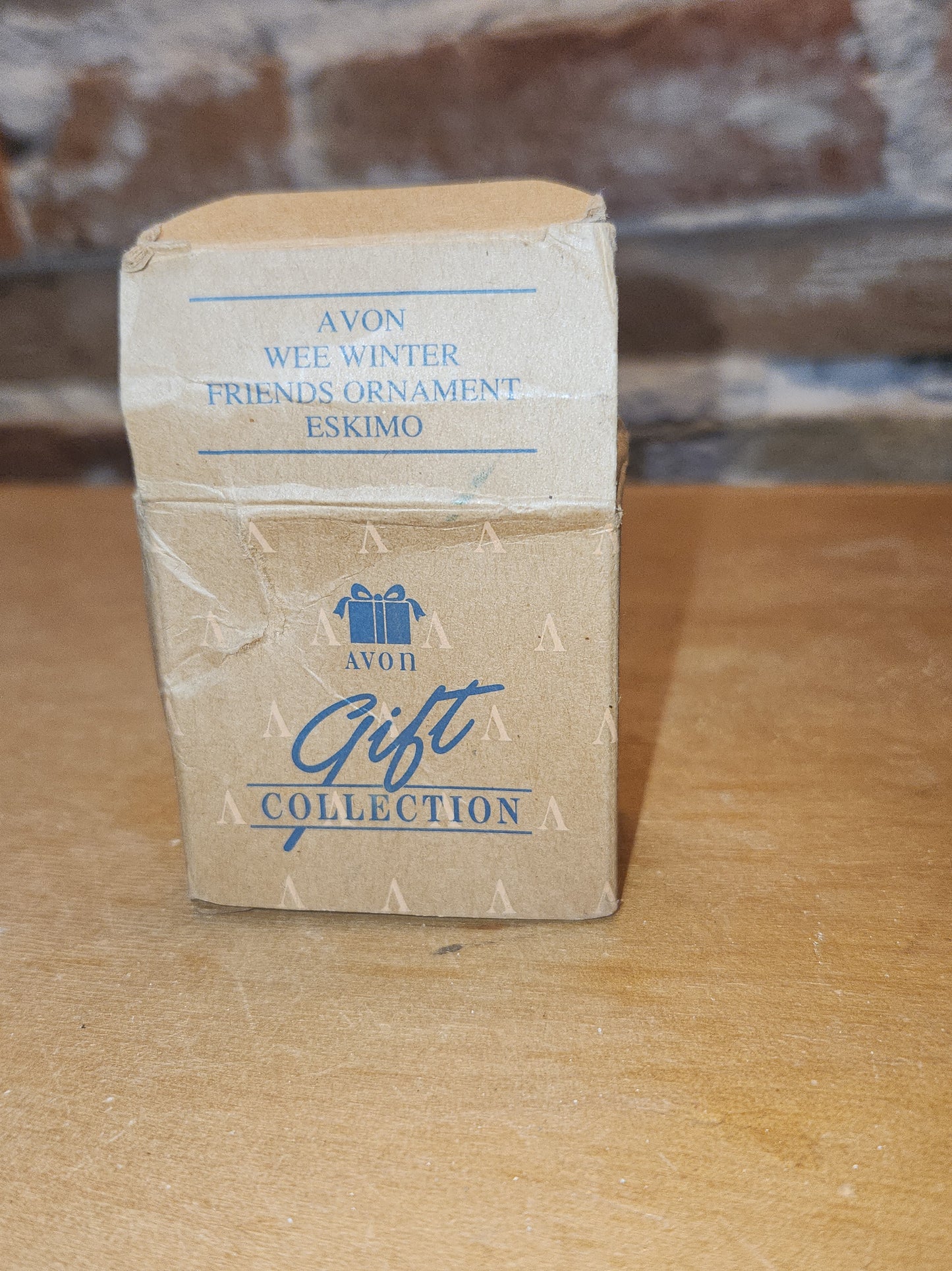 Vintage Avon Wee Winter Friends Display Stand Along With Set Of Four Wee Winter Friends Penguine, Seal, Polar Bear, Eskimo NO BOX ww67