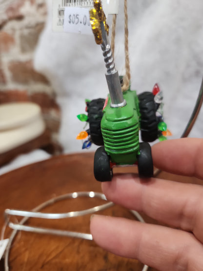 3.25" Green RESIN TRACTOR ORNAMENT ot1