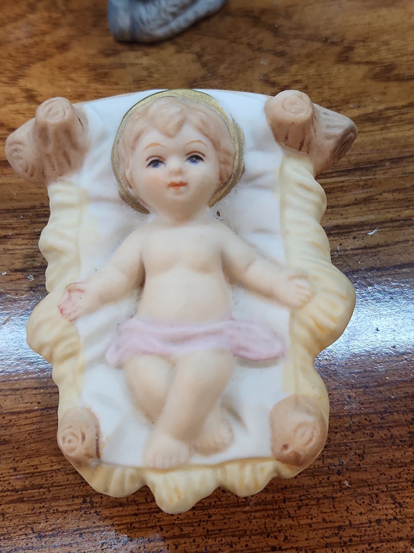 Vintage Homeco 5216 Nine Piece Bisque Porcelain Nativity set