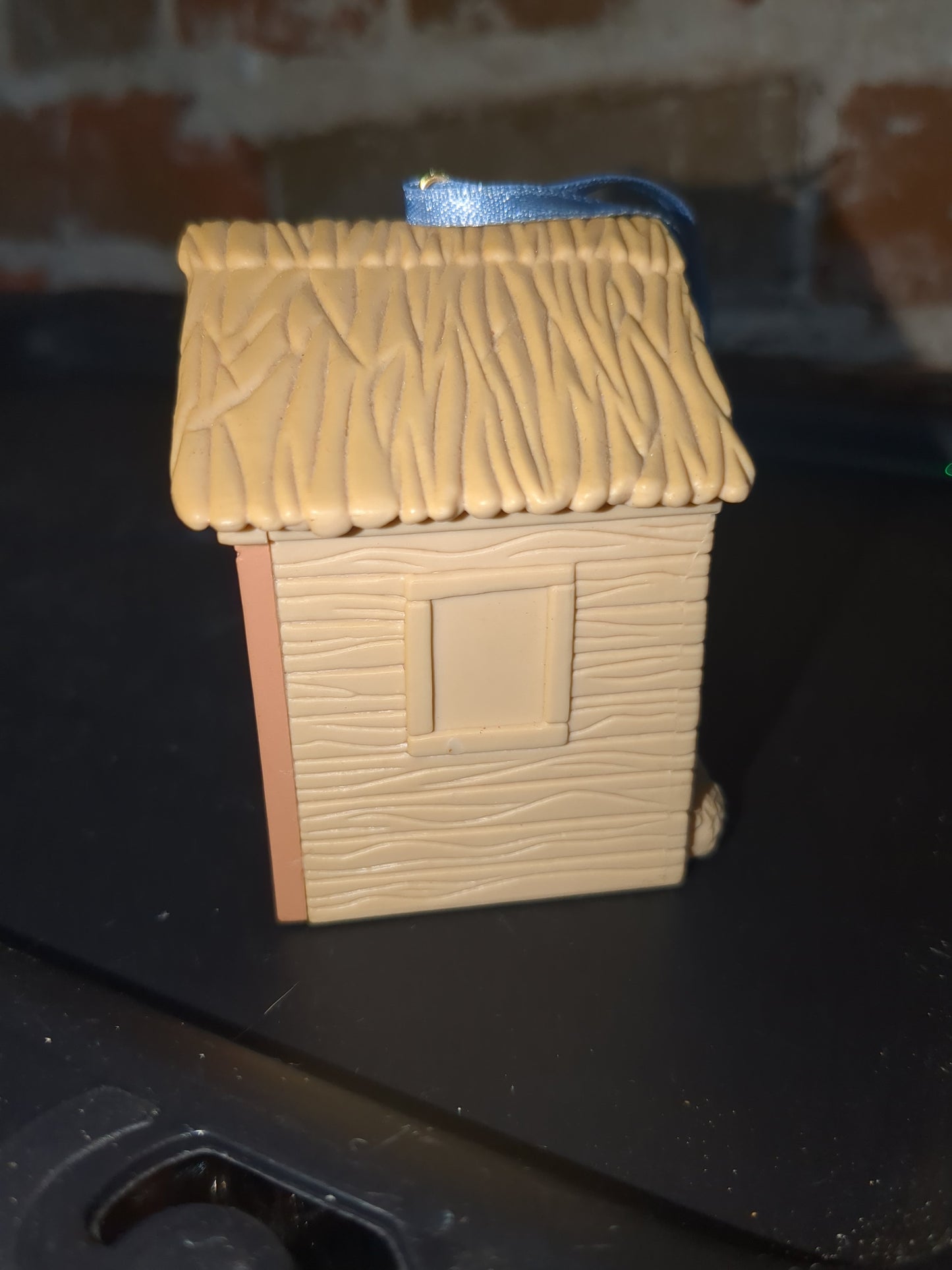Vintage Avon Gift Collection "The First Christmas" Nativity Light-Up Ornament 1994 o879