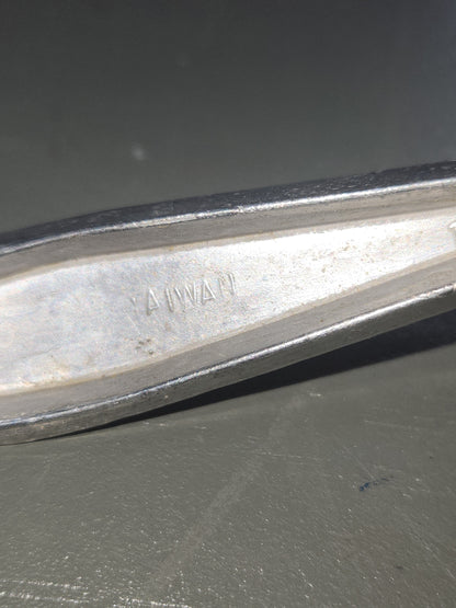 Vintage Metal Adjustable Wire Cutter Slicer w/ Roller Made in Taiwan ki66