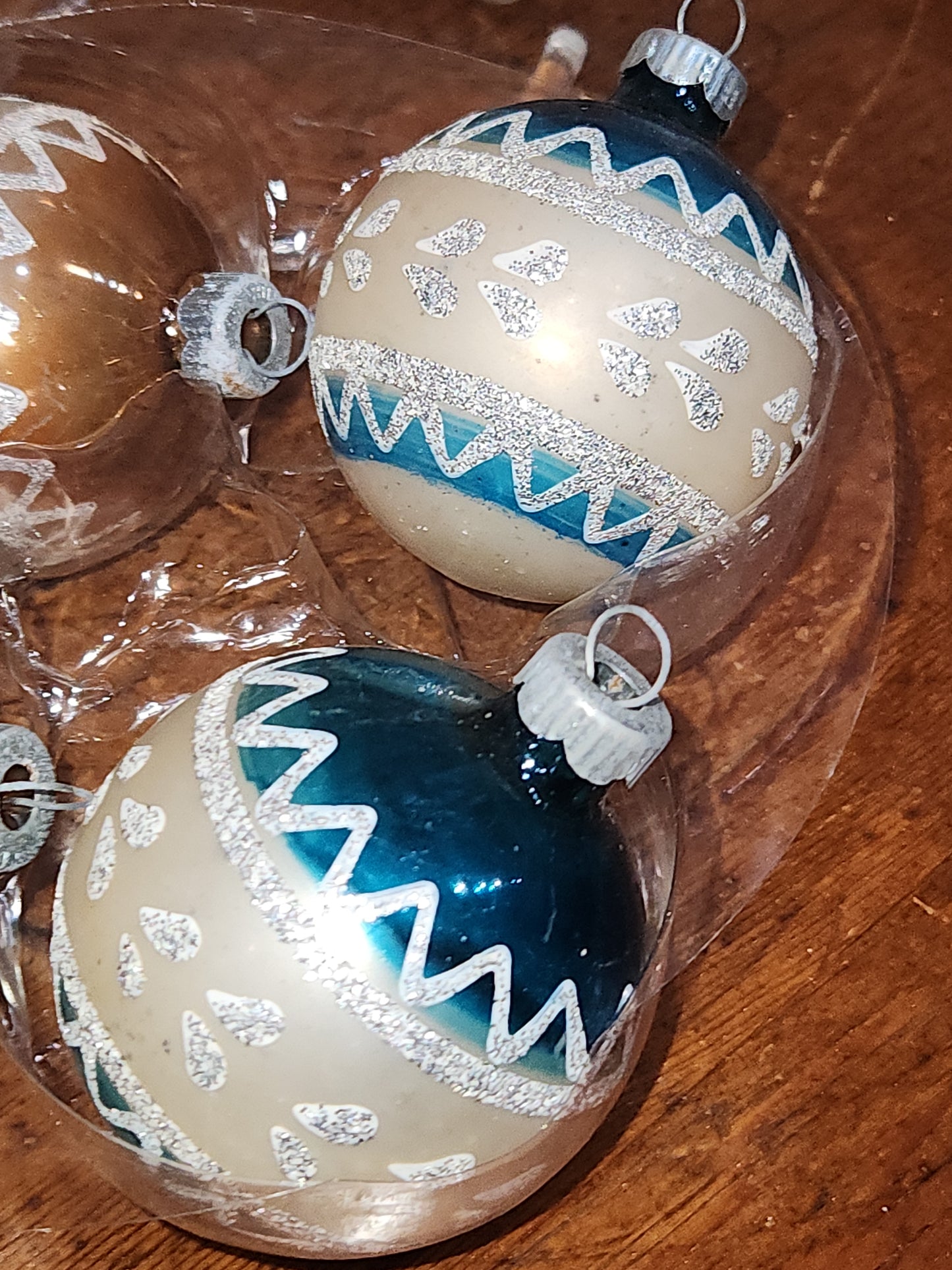 Vintage Shiny Brite Set of 4 Glass Ornaments with Same Design with Silver Stripes and Mica Accents. 2 Matching Gold and 2 Matching Blue sb6