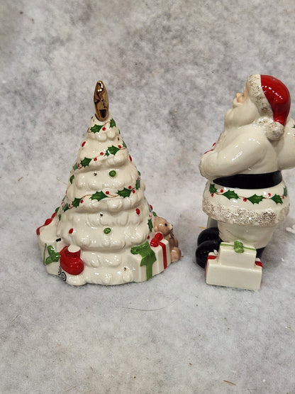 Holiday Lenox tree & Santa Salt & Pepper Set Sps9