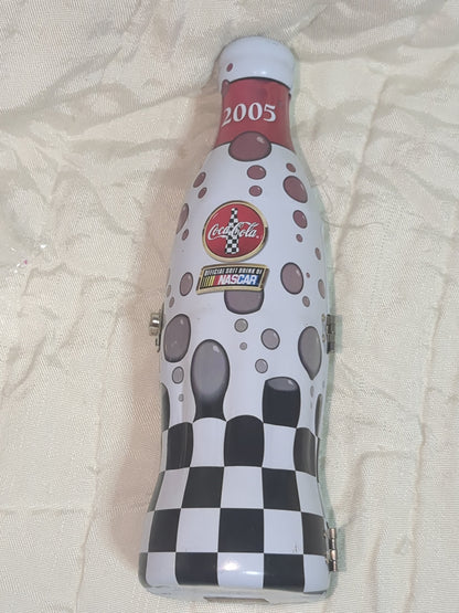 2005 Driving you Thirst Coca-Cola Coke and NASCAR hindged tin cct3