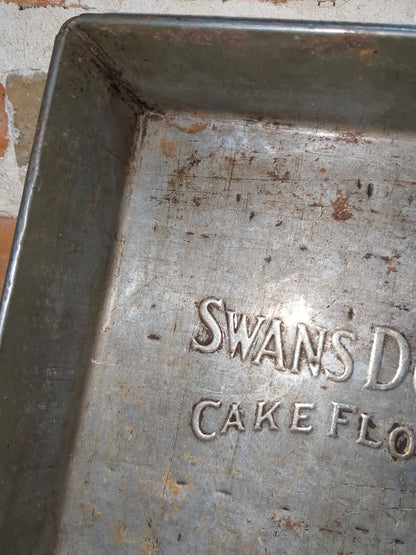 Vintage 1940s Swans Down Cake Flour Metal Square Pan, 8”x8” vk1