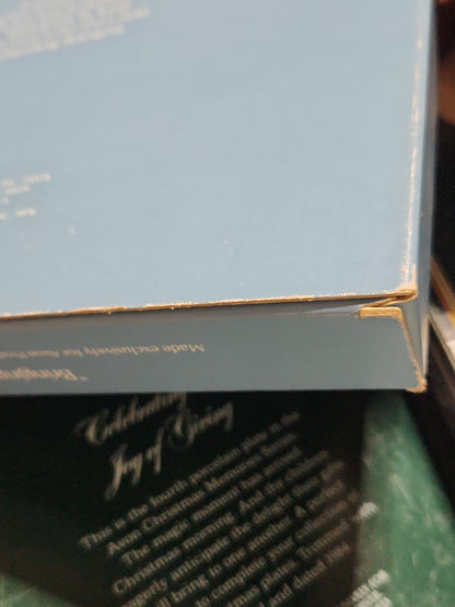 Vintage Avon Christmas 1976 Bringing Home the Tree Plate Original Box. Enoch Wedgewood England