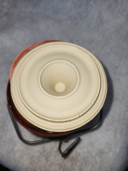 Vintage brown pottery crock lid and metal bail pot59