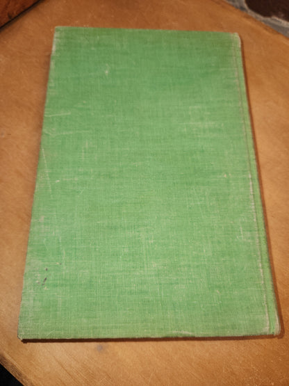 The Egg and I by Betty MacDonald 1945 Vintage Green Book Cover bk13