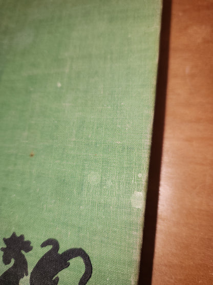 The Egg and I by Betty MacDonald 1945 Vintage Green Book Cover bk13