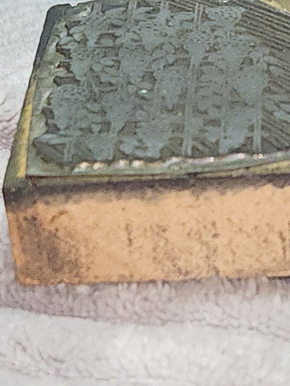 Vintage Wood Metal Newspaper Print Block Printer's Press Grapevine Grapes Flower pbgv