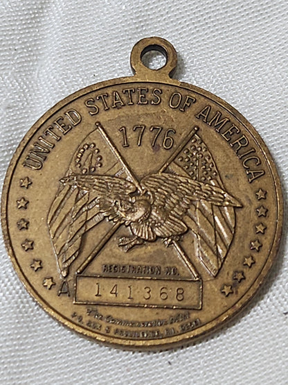 Vintage Spirit of '76 Commemorative Medallion U.S. Bicentennial 1776-1976 bh7