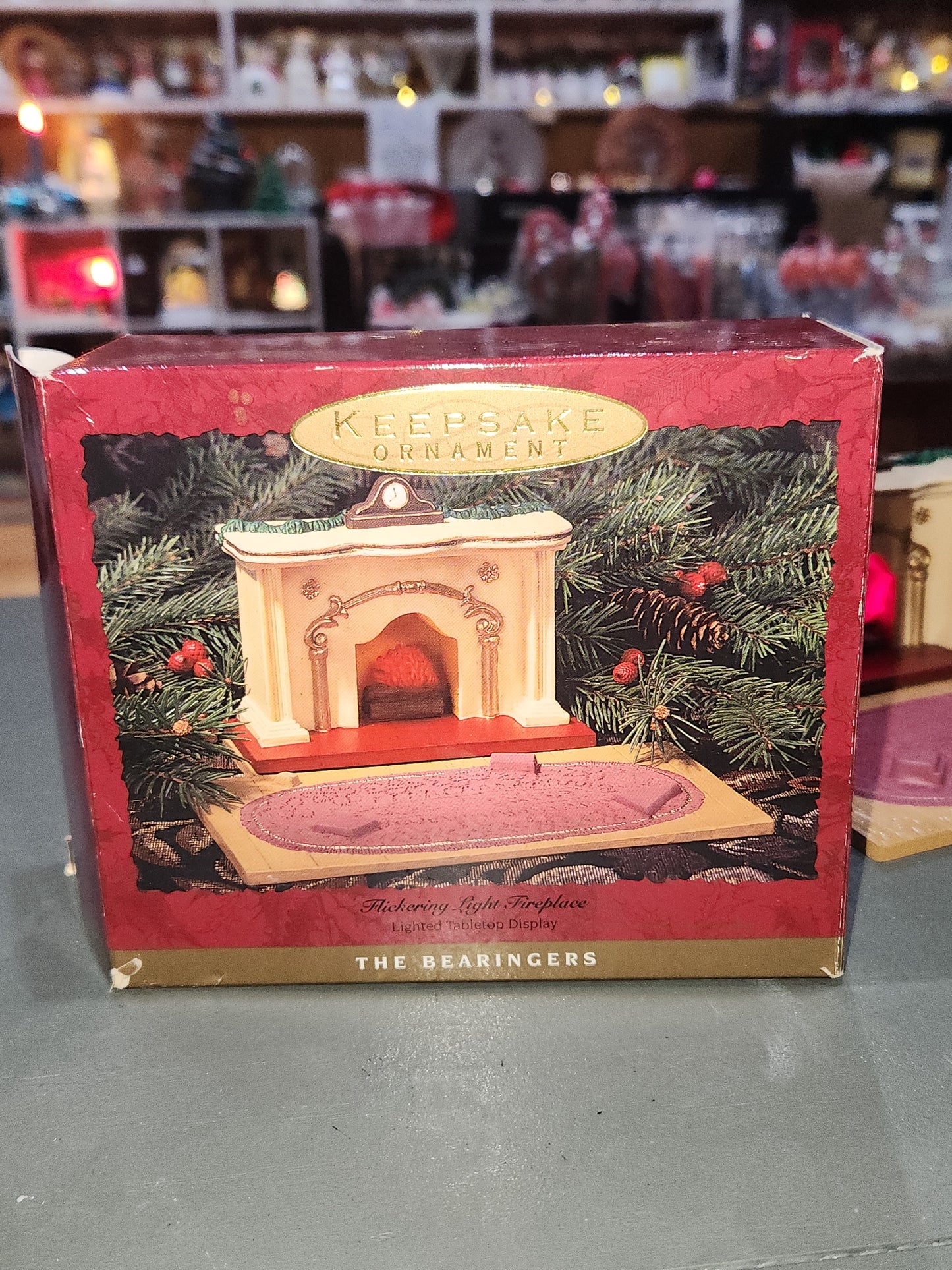 Vintage Hallmark Keepsake Ornament The Bearingers Fireplace 1993 ho1199