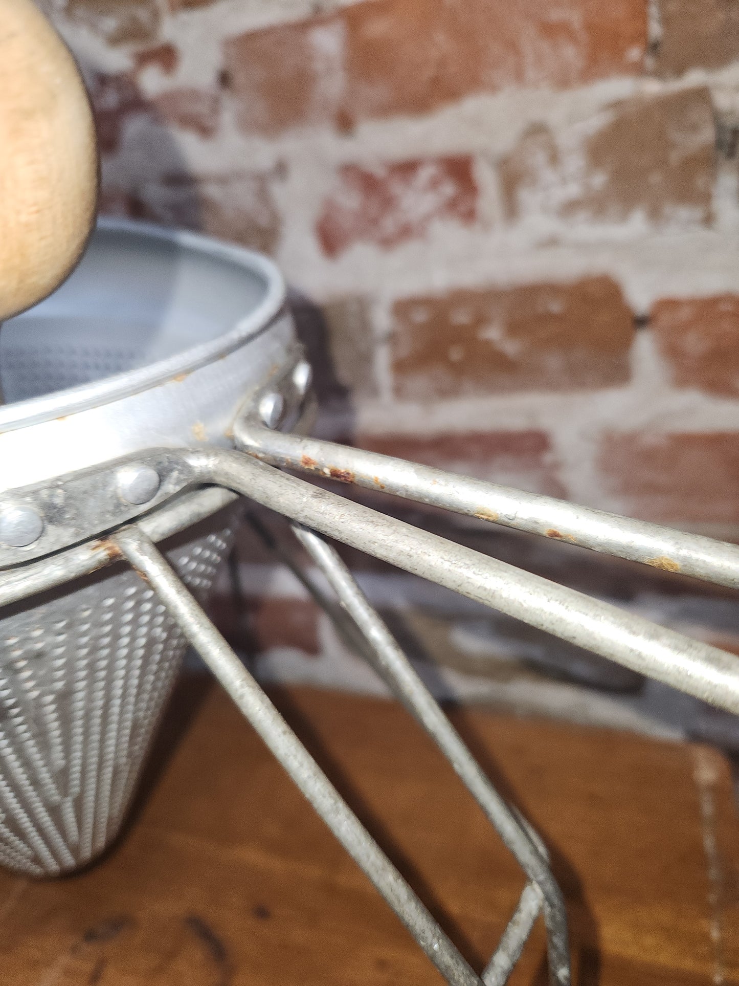 Vintage Cone Sieve Colander Strainer with Stand with Wood Pestle ki334
