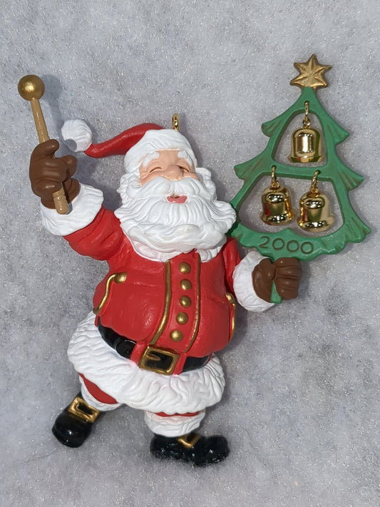 Hallmark keepsake Collectors Club ornament 2000 Jingle Bell Kringle Santa ho43