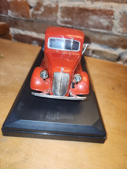 Vintage Redbox 1937 Ford Pickup 1:24 Die-Cast Model Truck ALL RED vc8