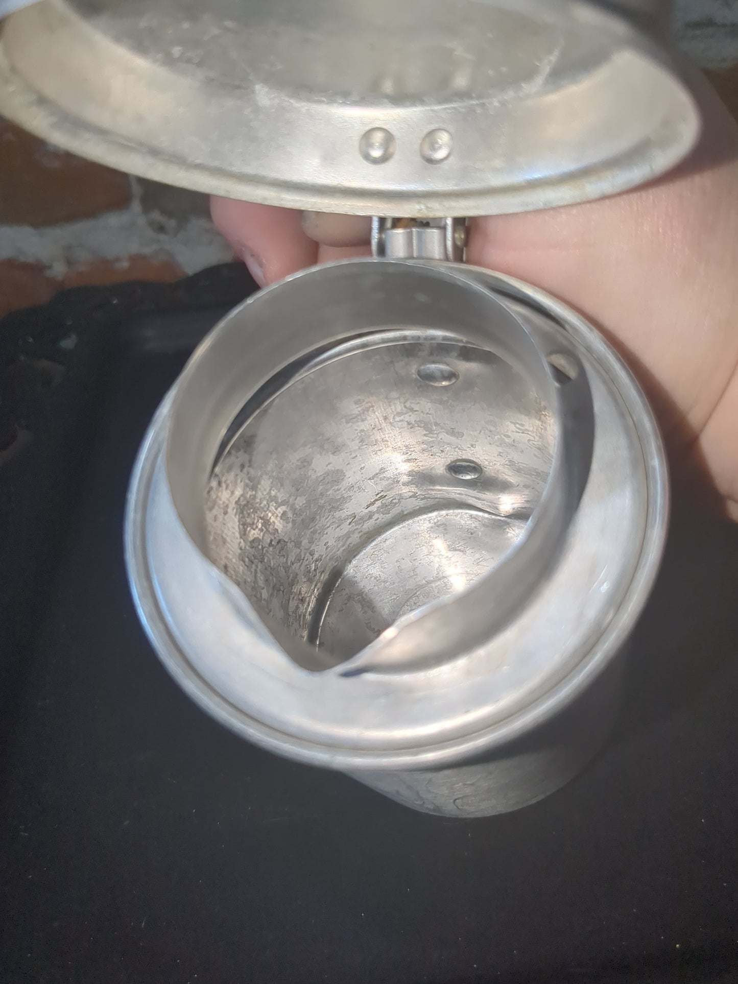 Vintage aluminum syrup pitcher with flip top lid alu891