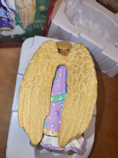 Vintage Hallmark Keepsake Ornament Graceful Glory Angel 2000