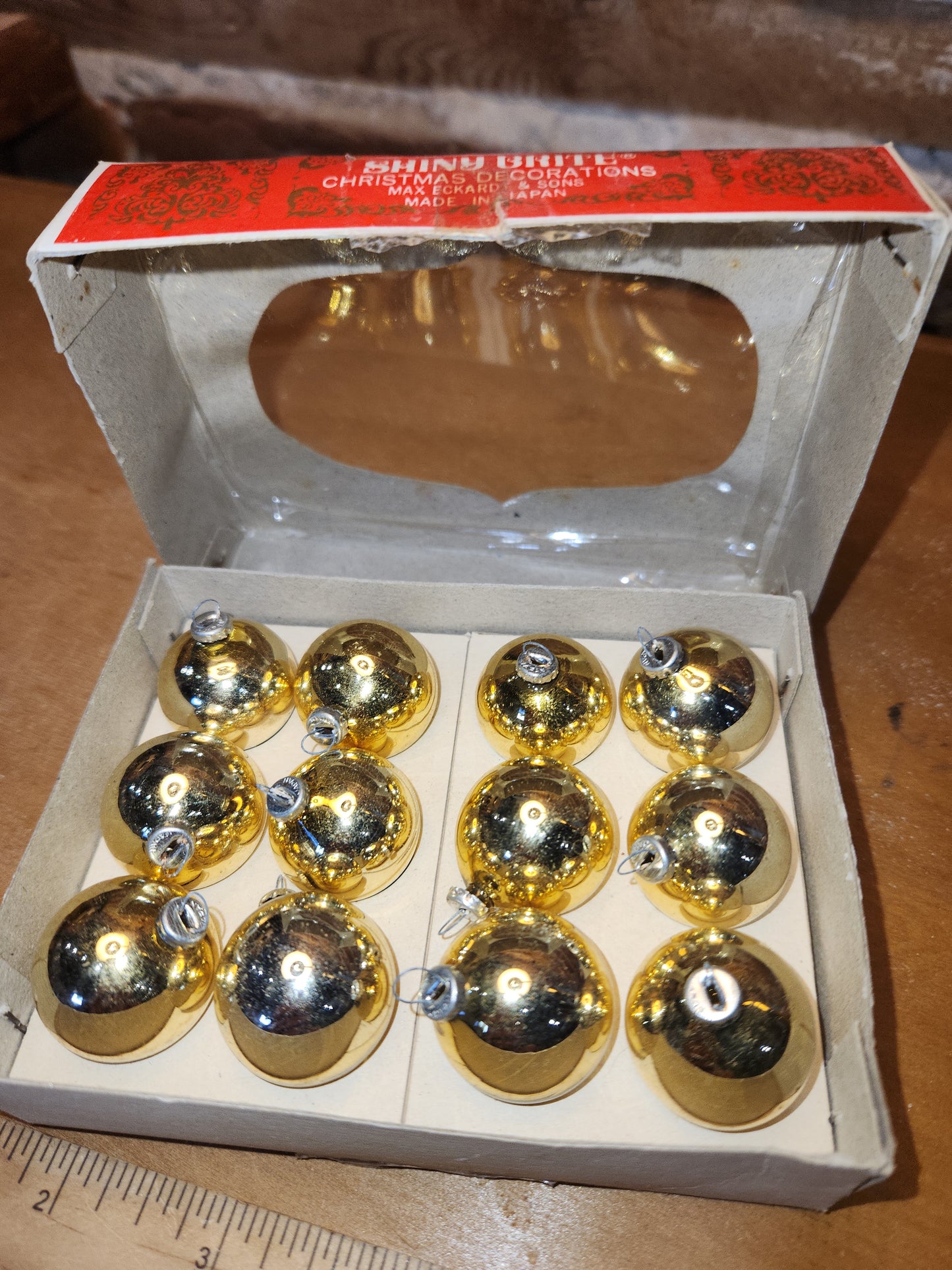 Box of Shiny Brite gold ornaments .98" 1" 25mm box of 12 bO02