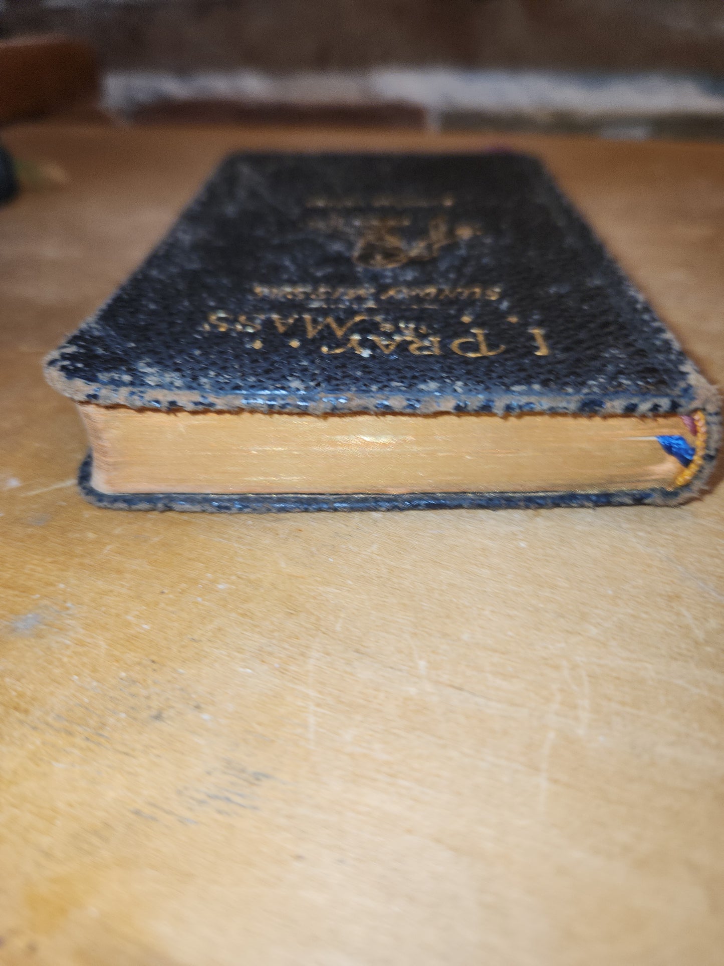 Vintage "I Pray The Mass" Sunday Missal by Father Hoever  1947 vb01